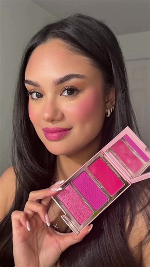 ONE/SIZE Cheek Clapper 3D Blush Trio Palette in ‘Gworly Pop’ @ONE SIZE BEAUTY 💞 #onesizebeauty #onesizeblushpalette #makeuptok
