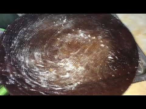 砧板发霉怎么办？40年老厨师教你一招，轻松除霉斑还能杀细菌