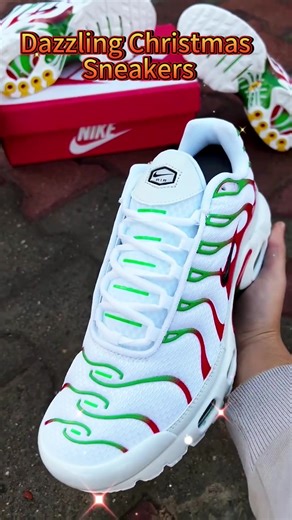 SPECTRUM SPRINT: High-energy color combination that translates to visual momentum. Outpace, outshine. | Fullywear