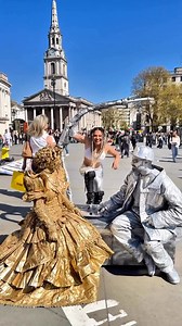 29K views · 157 reactions | When the statues moved. #silvermanstatueofficial #valentinethestatue #vairalvideo | Valentine Ursu | Facebook