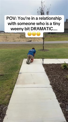 Embarrassing Moments of a Dramatic Couple