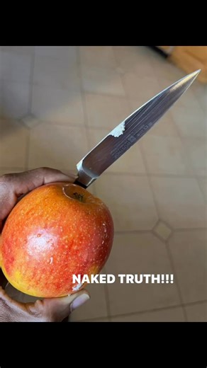 🌿 The Hidden Truth Behind Shiny Apples 🍏 Have you ever wondered why some apples in the store have that glossy shine? 🤔 It's not just nature's doing, many apples are coated with a layer of wax to enhance their appearance and extend shelf life. While this may help them last longer on the shelf, it raises questions about what we're really consuming. 🔍 The Process: After harvest, apples often take a bath in a wax solution, sometimes containing substances like shellac or carnauba wax. This coatin