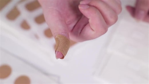 Sterile  Flexible Fabric Adhesive Bandages Breathable First Aid Strip Pack 100/Box Soft Stretch Wound Patch Band Aids