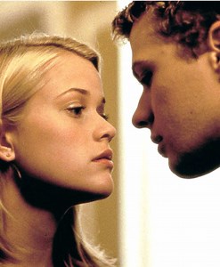 Reese Witherspoon and Ryan Phillippe in Cruel Intentions (1999). #cruelintentions #reesewitherspoon #ryanphillippe #sebastianvalmont #annettehargrove