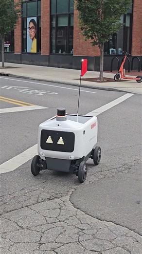 GrubHub delivery robot at Ohio State University campus