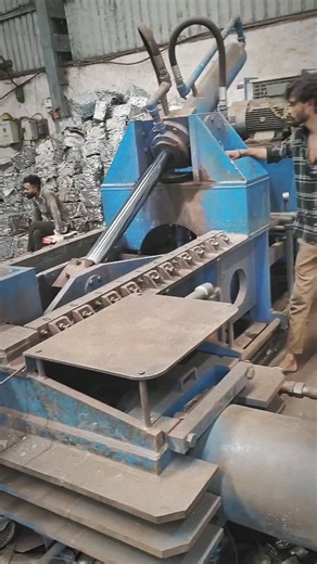 ✨VNSP EXPLORER /🌟/🇮🇳 on Instagram: "From loose scrap to solid profit 💰 Hydraulic scrap baler crushing metal with pure power ⚙️ Industrial strength. Perfect compression. Watch this hydraulic scrap baler machine in action as loose metal scrap is compressed into a dense, uniform bale using extreme hydraulic pressure and PLC-controlled automation. This machine helps scrap dealers, recyclers, and factories: ✔ Reduce storage space ✔ Save transport cost ✔ Increase scrap value 📩 DM for scrap deals
