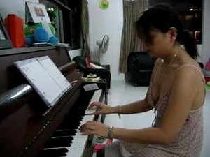 Teresa Teng - Moon Represents My Heart