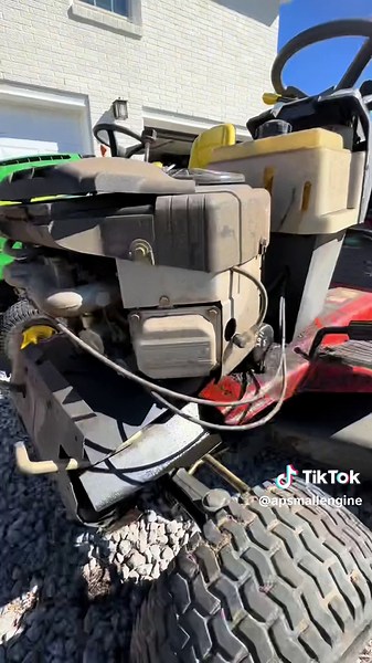 Scott’s by John Deere hydro locked? But theres more!! Let’s fix it!! #smallengine #smallenginerepair #diy #sidehustle #smallenginesidehustle #mower #lawnmower #lawnmowerflip #mowerflip #youtubemechanic #tiktokmechanic #smallenginefix #lawnmowerfix #mowerfix @Crocs @SnaponTools @Harbor Freight @Briggs & Stratton @john Deere