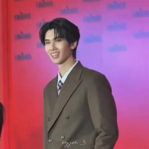 In Another Life: Reflections on Parallel Realities