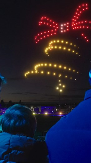 There's a brand-new Christmas drone light show coming to Nottingham this December! 🕯️ Following hugely successful shows last winter, the team behind Evolution returns this year with a new, much longer festive show which will reimagine the classic tale, A Christmas Carol. What to expect: 🌟 45-minute drone light spectacle 🎭 Witness Charles Dickens' beloved characters come to life 🎶 Heart-warming narration by Matt Lucas 🍲 Festive food village and fairground 🗓️ Saturday 7 & Sunday 8 December �