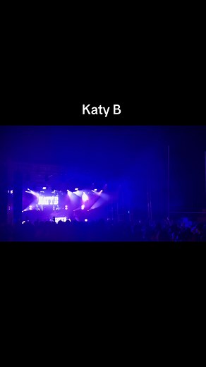 Katy B rocking Try Fest @Katy B #katyb #churros #trending #foryoupage #viral #foryou #trendingchurros #tryfest