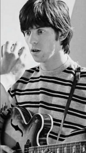 When Keith Richards was actually young looking 👍