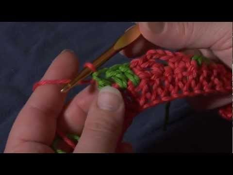 How to Crochet: Switching Color in the Middle of a Row