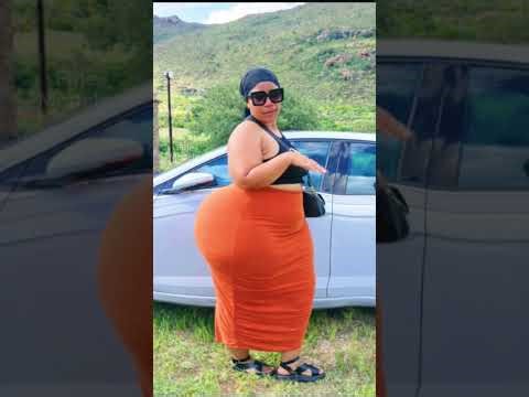 Ceeze Nokosi: Curvy African, Bold, Fashion, Beauty Plus Size Model Biography, Lifestyle & Positivity