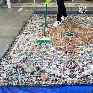 The SECRET to Cleaning Your RUG at Home #RugCleaningTips #DeepCleanYourHome #CarpetCare #RugCleaning | Clean That Up