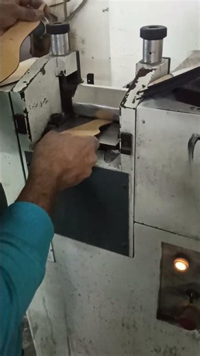 Machine #22 – Sole Splitting Machine | Microlight / EVA / PU Sole Thickness Reduction