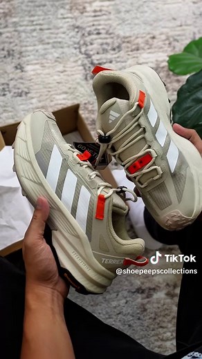 Explore the Terrex Freehiker SL Goretex Hiking Shoes