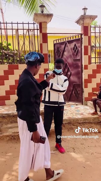 @DikTok @Kd Boy Buni Rdc Oficial🎙🇬🇼 @Justin Arabiano oficial 01 @Alkeia Michael jackson guigui dança triller