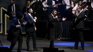 Adon Olam ( hebreo : אֲדוֹן עוֹלָם , "Señor Eterno" o "Soberano del Universo") es un himno de la liturgia judía . Ha sido parte habitual de la liturgia diaria y del Shabat (es decir, el sabbat bíblico ) desde el siglo XV. . Edición Silvio Jazanovich para Comunidad Judía Masorti Bet-El Madrid . | Comunidad Judía Masorti Bet-El Madrid