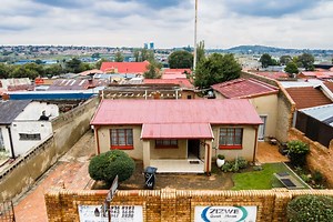 5 Bedroom House for sale in Orlando - Soweto - Property24