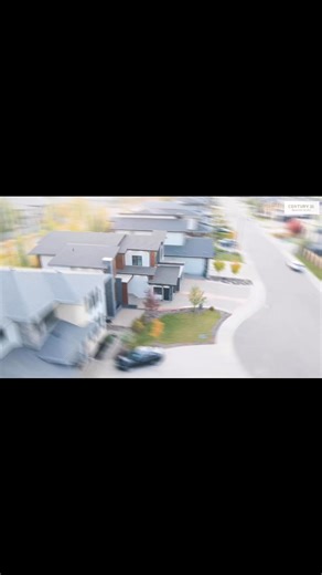 ✨ RARE LUXURY RE-LISTED in Windermere! ✨🏡 Nearly 6000 SQ.FT. of custom luxury in Edmonton’s most desired community🚗 Triple attached garage | Wide lot | Stunning frontage🍽️ Chef’s kitchen w/ built-in appliances & massive island🌿 Serene backyard w/ deck & water feature🛏️ Main floor bedroom ensuite🛁 Lavish primary suite w/ wet bar & spa-style ensuite🎬 Fully finished basement: theatre, gym, rec room & heated floors📱 Control4 Smart Home Automation🔥 A true showstopper — see it to believe it!#