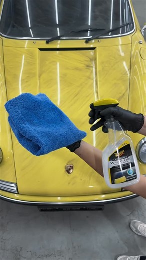 Očistite i zaštitite svoje vozilo u jednom koraku. No Scratch...