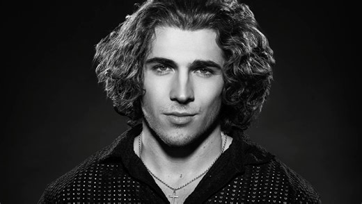 Setting Up Successful Model Collaborations | Fstoppers