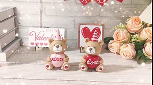 Valentines Day Figurines Resin Teddy Bear with Heart Decor Centerpieces Table ​Mantle Tiered Tray Shelf Valentine's Small Statues Indoor Home Decorations