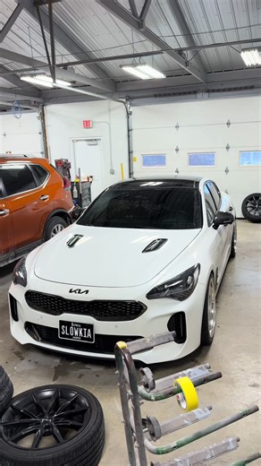 TikTok still buggin? #foryou #hyundai #stinger #kia #cartok | car