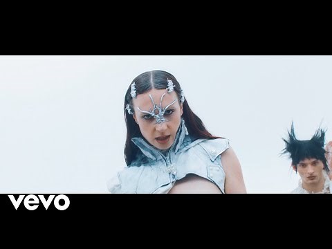 MØ - Spaceman (Official Video)