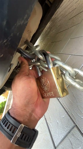 If you lock your car like this, thieves won't take it 🔐 🔐🔐🔐