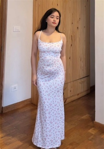 ✨Perfect for your birthday party✨ • Backless bodycon floral dress🧚‍♂️ • Available for all sizes 🫧 • DM to order 📥 📌limited stock ‼️ #backless #long #bodycon #birthday #dress