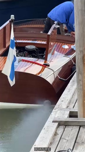 That V8 engine sound hits different on the water! 🚤 From peaceful sailing vibes to the dopamine rush of a @cb_craft engine purr - which sound gets you in the zone? Drop your fave boat soundtrack below! 🌊 #BoatLife #V8Power #WaterTherapy #GoodVibes #SoundOn #BoaterLife | BOAT LIFE