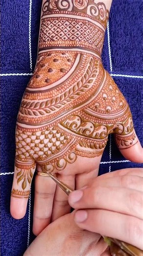 Full Hand Mehndi Tutorial in 1 Minute ✨ #shorts