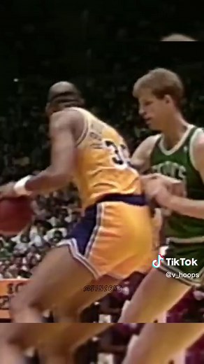 Kareem Abdul-Jabbar Skyhook Highlights