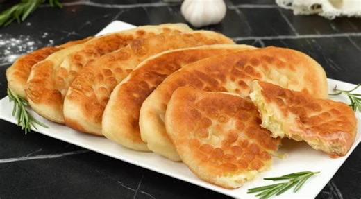 Domaćinske mekike punjene sirom