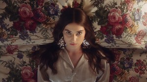 Il nuovo video di Gaia Gozzi è finalmente fuori! 💙✨ Non perdetevi qui "Coco Chanel" ▶︎ https://youtu.be/EI0NmNl2jts | Vevo