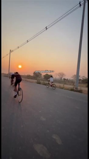 Exploring the Aero Position in Fixed Gear Cycling