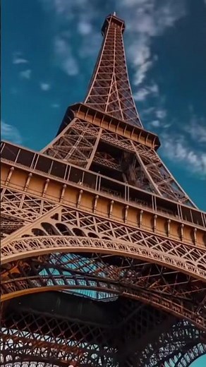 Eiffel Tower: The Icon of Paris 🇫🇷 | Amazing Facts😍#france #paris #eiffeltower