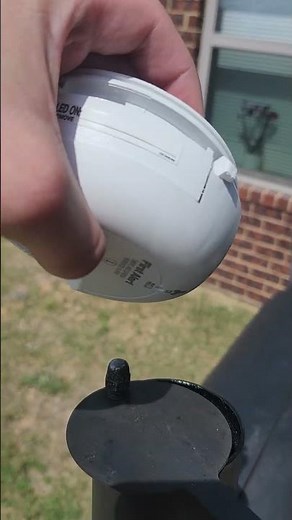 First Alert SC9120B Smoke and latch test