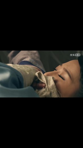 Chloroform 🧪🧬 (@sleepyperil)’s videos with original sound - Chloroformed Distress 😵‍💫 - Chloroform 🧪🧬