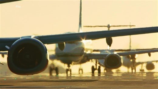 Close call on runway at Washington, D.C. airport