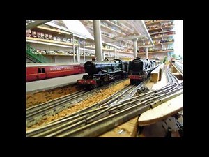 Working Hornby Dublo three rail layout