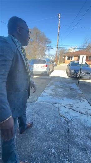 Louis Jones on Reels