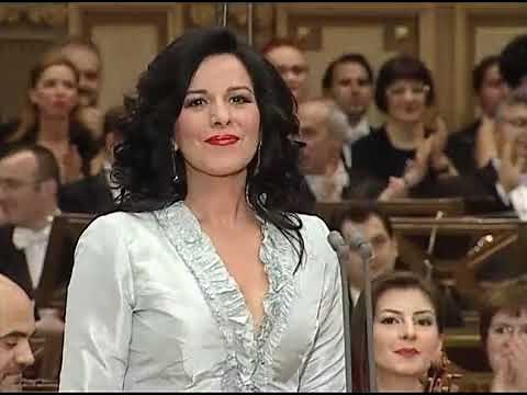 Angela Gheorghiu - Vissi d'arte (Romanian Athenaeum)