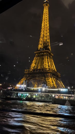 パリの魅力を知ろう！オシャレな観光地紹介❤️‍🔥