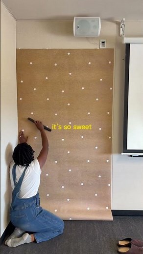 The perfect neutral backdrop for your classroom. 🤎
