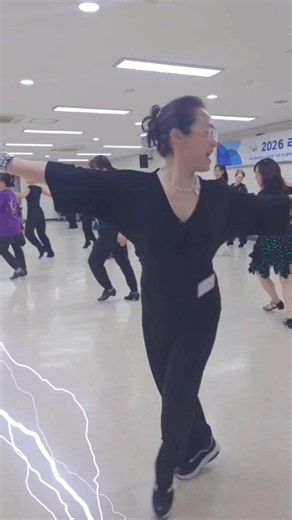 🔥 Pulse Samba | Line Dance Samba | Dance Training in Korea 🇰🇷💃 #Shorts