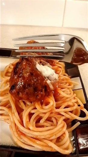 mozzarella stuffed meatballs