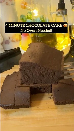 4 Minute Microwave Chocolate Cake | No Oven Quick Dessert 🍫 #shorts #microwavecake #quickdessert